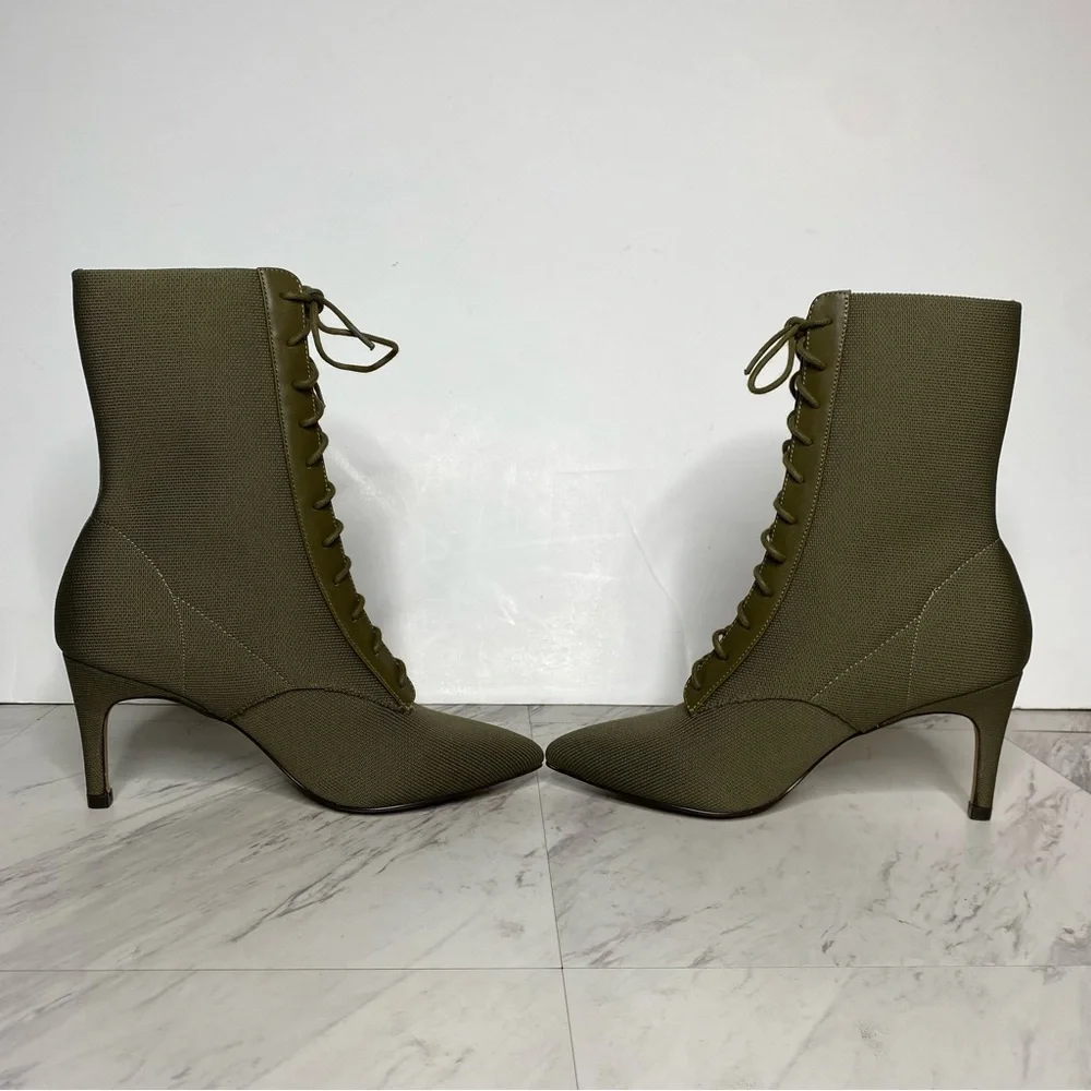 Charles David Piranha Green Lace Up Pointed Toe Boot 7M